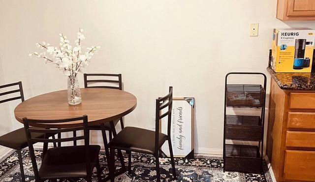 Spacious and Comfy 2-bedroom condo with AC near UC Riverside