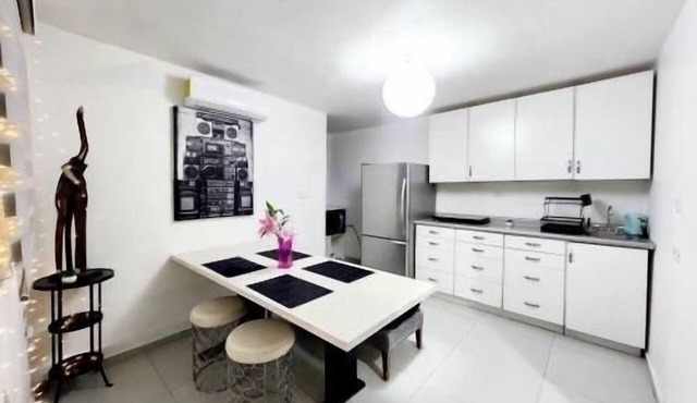 Spacious first floor apartment, CAS, Centenario, C3, Cima, Oncologico. in Hermosillo