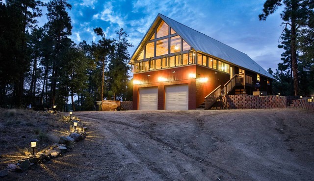 Spacious Forest View Prescott Cabin with Game Room, Large Deck & Family Friendly