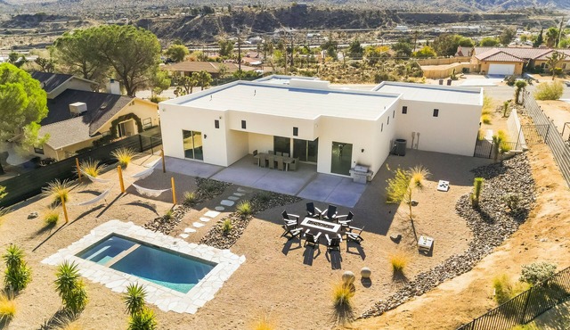 Stardust Luxe - In ground Pool - Spa - Fire Pit - Mountain Views - EV Charger