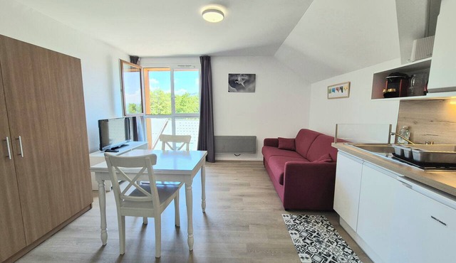 Studio 2 pers. avec accès piscine et sauna in Les Deserts