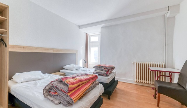 Studio '211' with shared pool, shared terrace and Wi-Fi in Arvillard