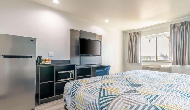 Studio 6 Suites Perris, CA in Perris