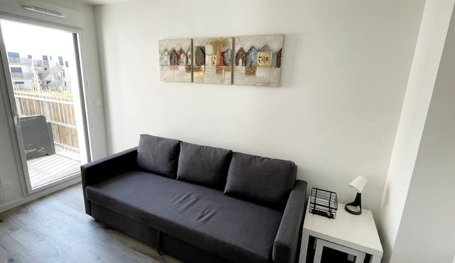 Studio Avec Balcon et Parking! in Puilboreau