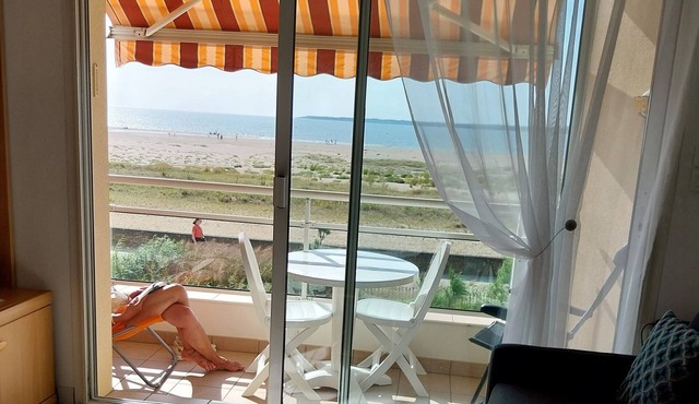 Studio for 2 people, private numbered parking in Saint-Brevin-les-Pins