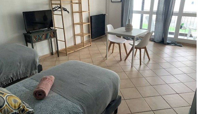 Studio Molène - Proche Commerces et Transports in Brest