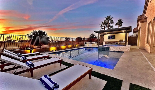 Stunning Backyard On The Ninth Hole in Seville in Gilbert