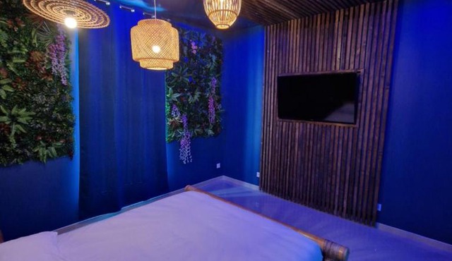 Suite Tropicale avec jacuzzi YaoSpa60 in Laigneville
