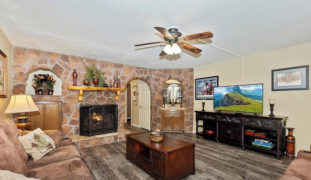 Summit Adventure Condo by Destination Big Bear: Steps from Snow Summit Resort! Multiple Balconies!