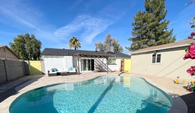 Sunny Scottsdale Escape - Stylish, Heated Pool!