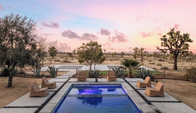 Sunset Grove Pickleball, Pool, Spa, Game Room