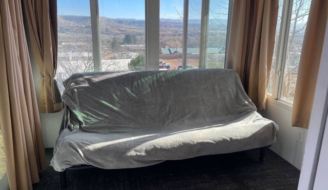 Super Bowl Sleeps 10!