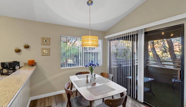 Superhost 5 Star ⭐ Service Spacious 2 Bedrooms