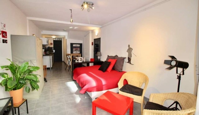 Tallard - Studio - Le Rendez Vous des Artistes in Tallard
