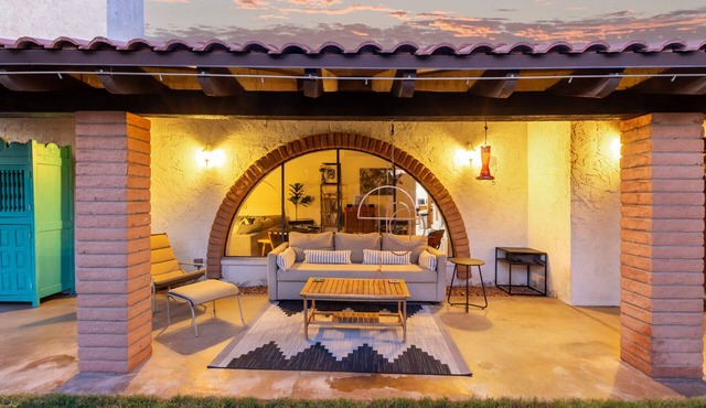 Tempe Poolside Hideaway