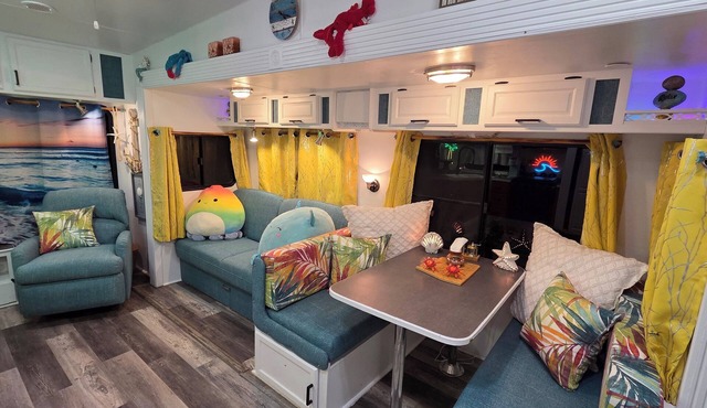 The Desert Beach House: Vibrant Coastal Glamping