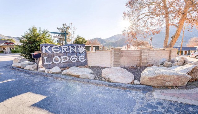 The Kern Lodge