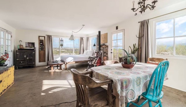 The Original Joshua Tree Homesteader Cabin + Hot Tub in Joshua Tree