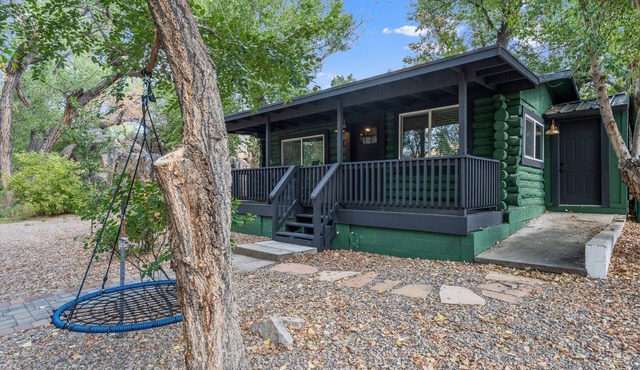 The Prescott Granite Dell's Getaway!