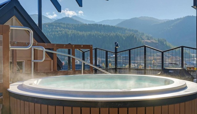 The Silver Valley Slope - Resort and Hot Tub
