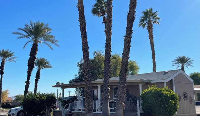 Tiny Home in premier 55+ Resort with pool, golf, hiking & cycling