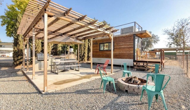Tiny Home on the Farm with Rooftop Views in Tulare