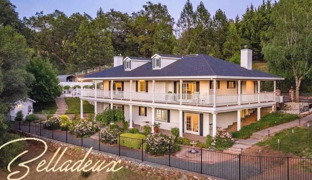 Tranquil & clean 5-acre getaway