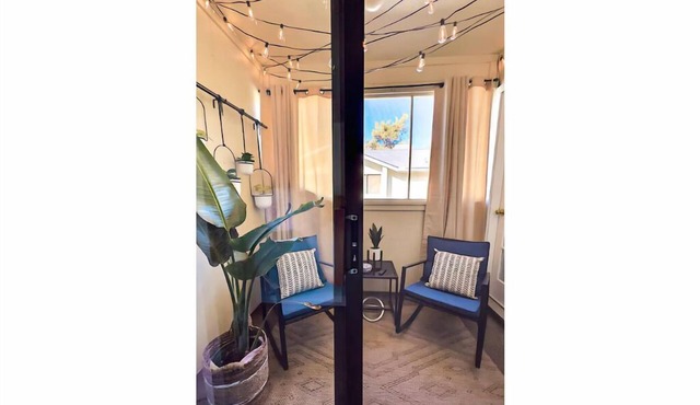 Tranquil Retreat 4 Miles to Park Entrance Walk to Dining BBQ Balcony