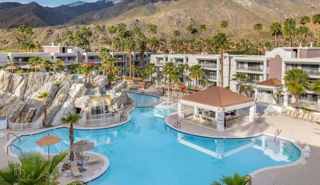 Ultimate Family Getaway at Palm Canyon Resort, a Hilton Vacation Club- 2 Bedroom