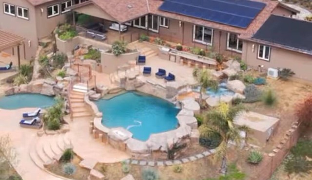 Ultimate Resort Retreat, Luxury Amenities, Butler