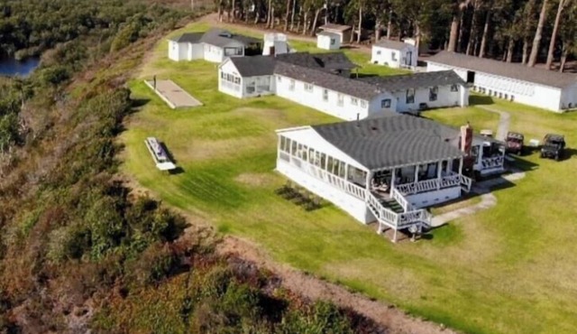 Vanity Fair Featured Estate-Private Lakes & Dunes | 2 Cottages Sleeps 18+