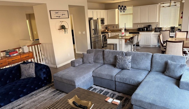 Vegas 4bed/3bath Home In North Las Vegas