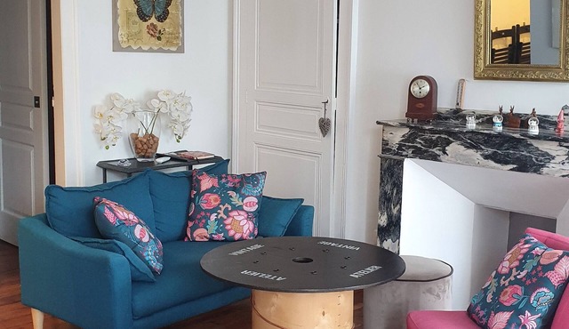 VERY NICE 2-ROOM APARTMENT 4 PEOPLE VERY FUNCTIONAL AND SUNNY in Bagnères-De-Luchon