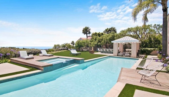 Villa Azure - by Stay Awhile Villas