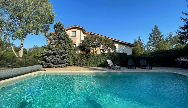 Villa d'architecte 200m² avec piscine privée et cheminée - FR-1-496-35 in Pommiers