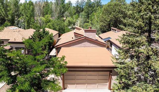 Walk to Trails, Pool, Tennis, Pickleball, 2-Car Garage, A/C, Fenced Backyard