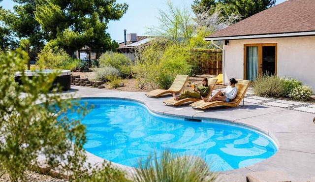 West & Wild · Stylish Retreat with Pool & Hot Tub in Yucca Valley