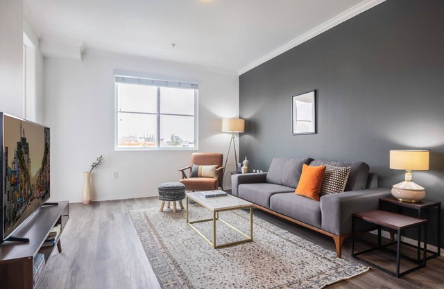 Crisp Hollywood 1BR, Gym + Pool near Chinese Theater, by Blueground