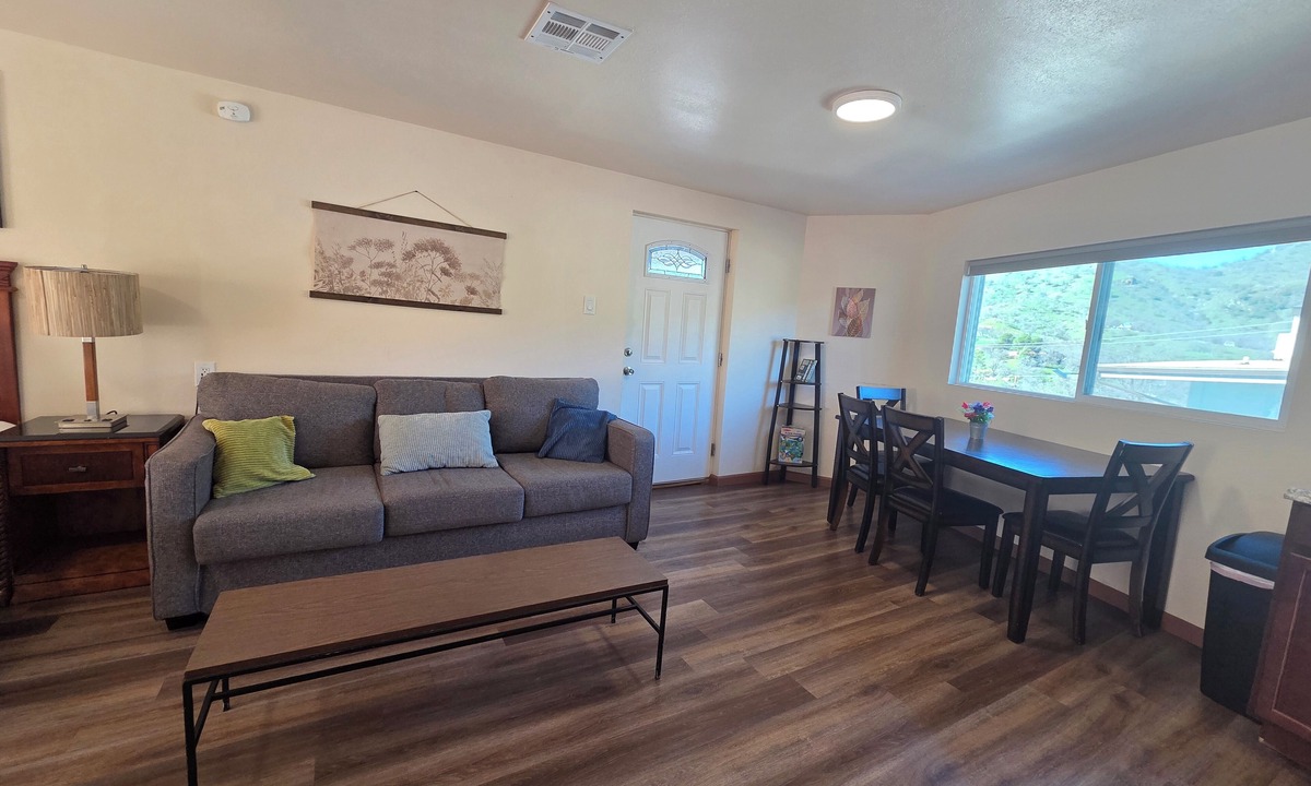 Three Rivers Hotel | Sequoia Village