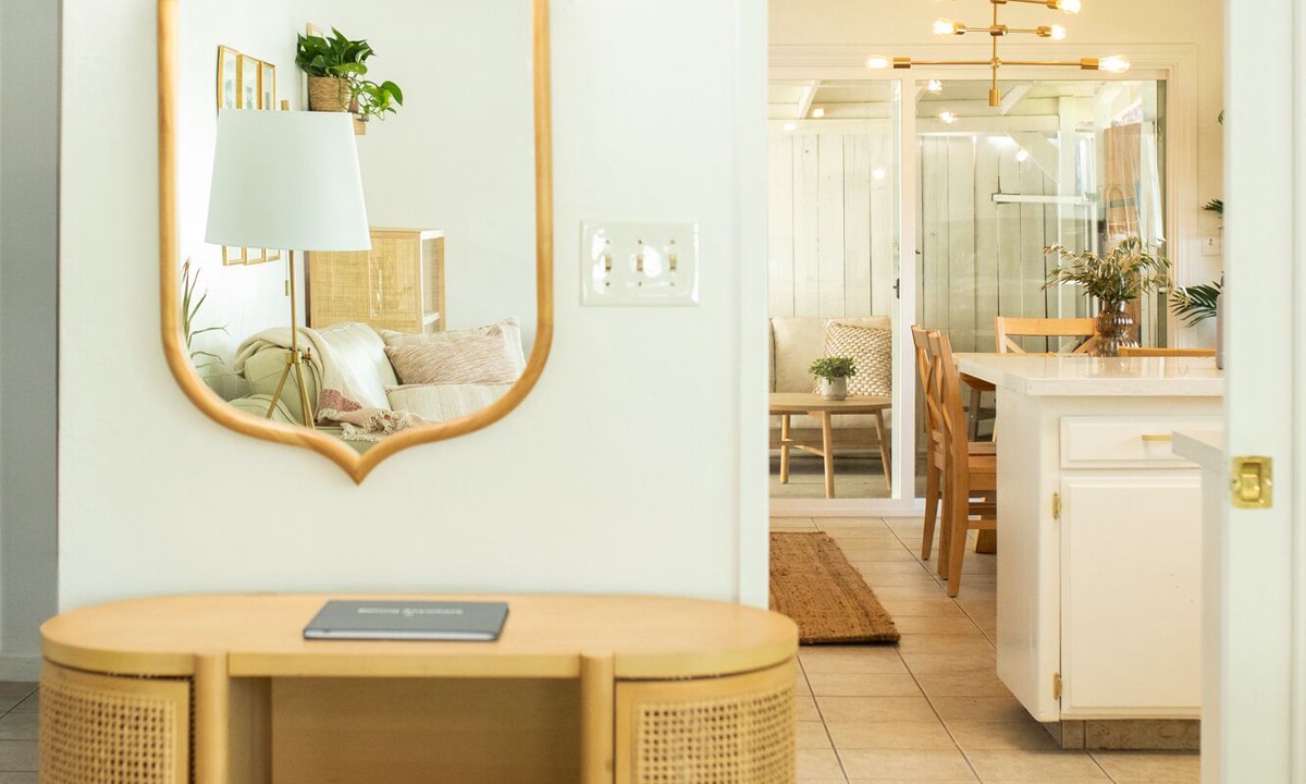 Greenacres Apartment | SAHARA OASIS - Egyptian Inspired Home in SW Area in Bakersfield, CA