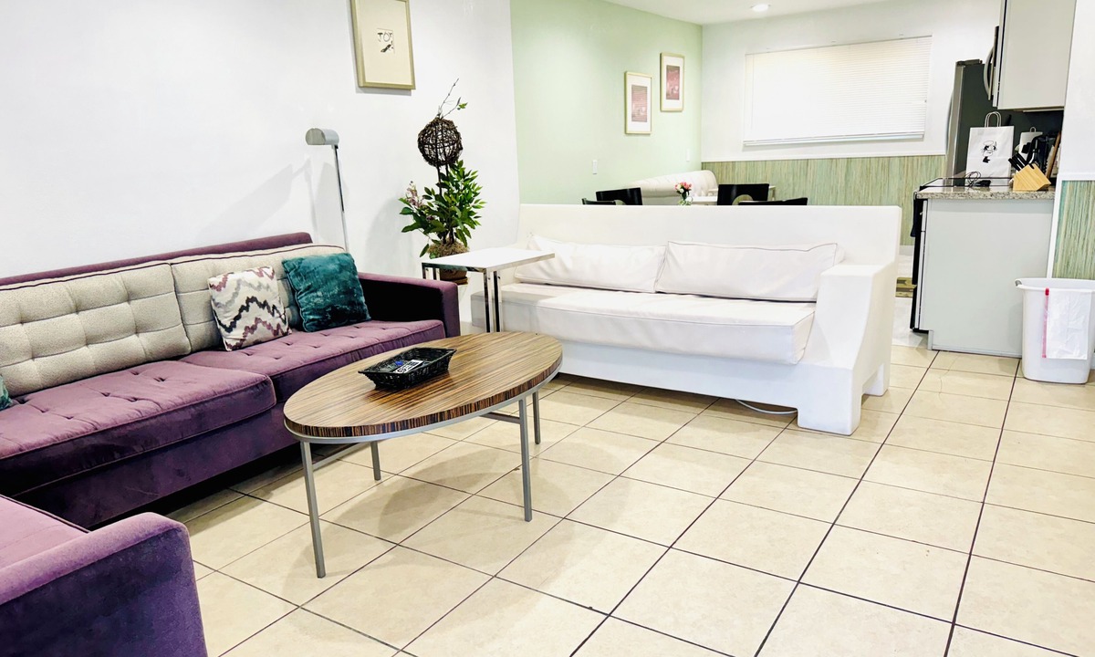 Beverly Green Apartment | 2BRpartment,LasVegas,Strip,Pet-friendly,Lvcc,SALE,BestSpot,best,summer,Labor day