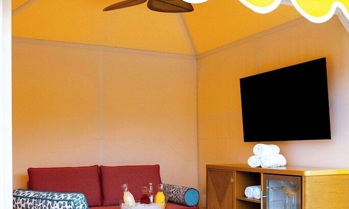 Las Vegas Hotel | 2 Connecting Suites at a 4⭐️ Hotel