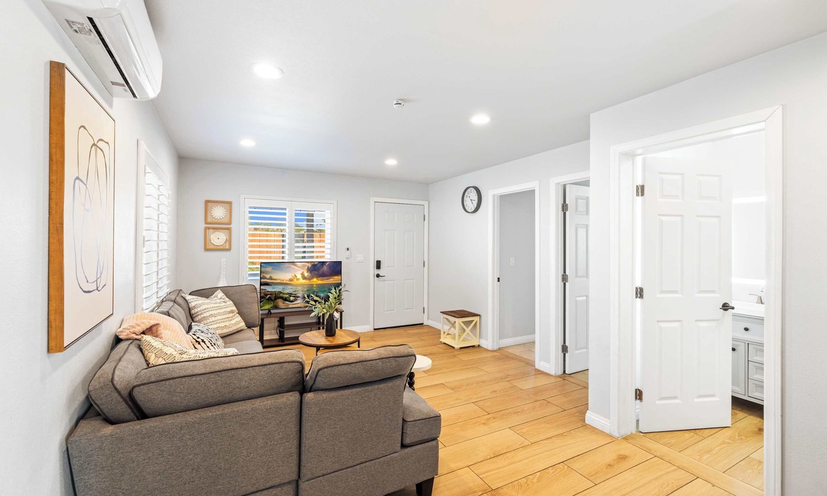 Ontario Cottage | @Marbella Lane - Serene Haven Retreat