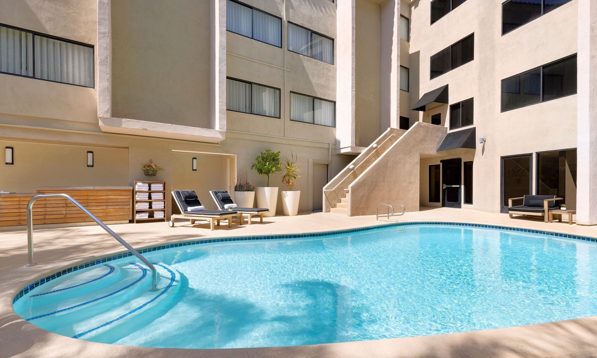 Calabasas Hotel | Two Queen Standard, The Anza A Calabasas, Pool, Scenic Ambiance - 2 Units