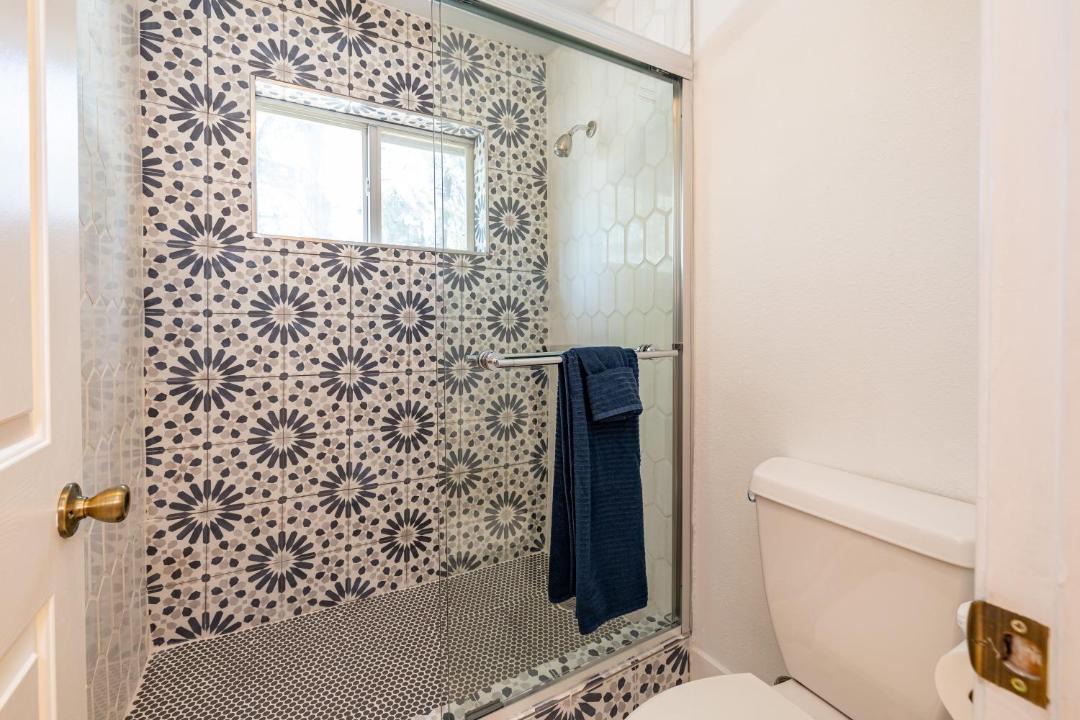 Woodlands Village Villa | Mountain Jewel Modern Townhome in the Pines Great Location Near Downtown Flagstaff
