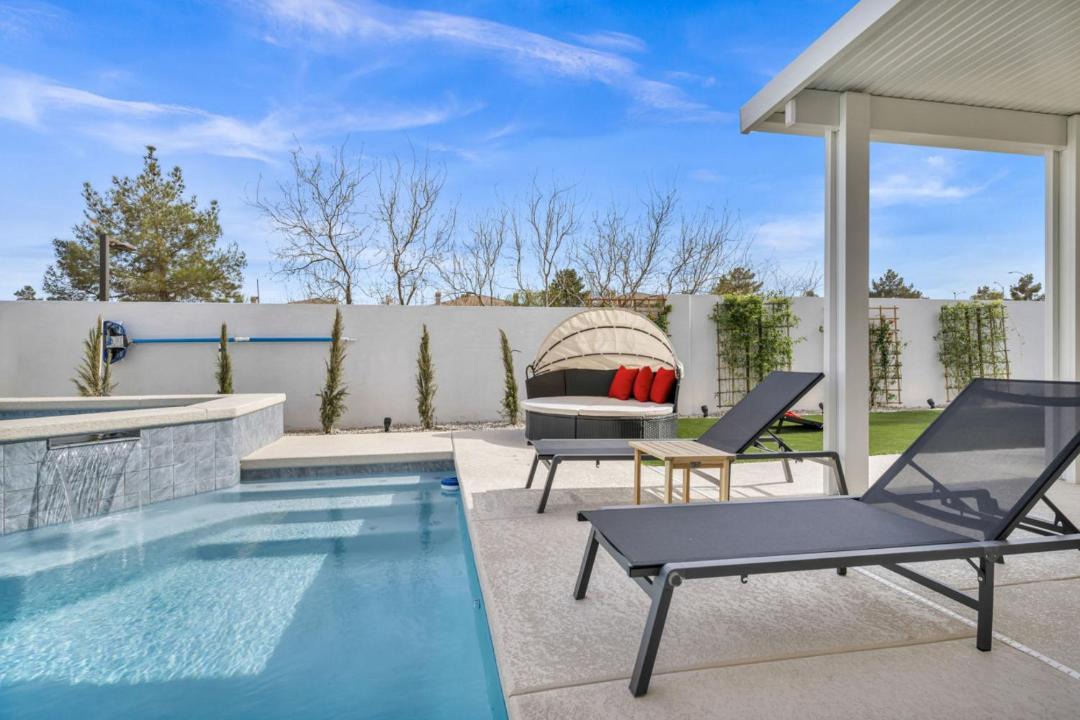 Green Valley House | Vegas Haven Pool Spa Game Room