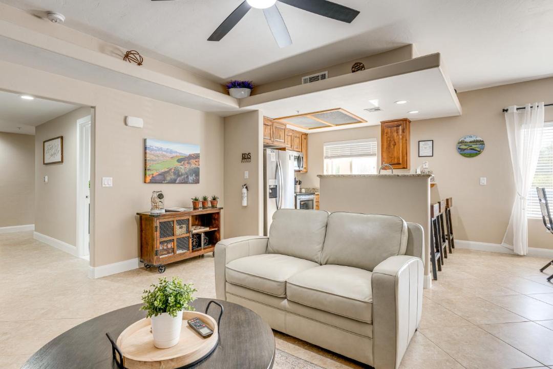 Mesquite Apartment | Mesquite Apartment: Walk to Wolf Creek Golf Club!