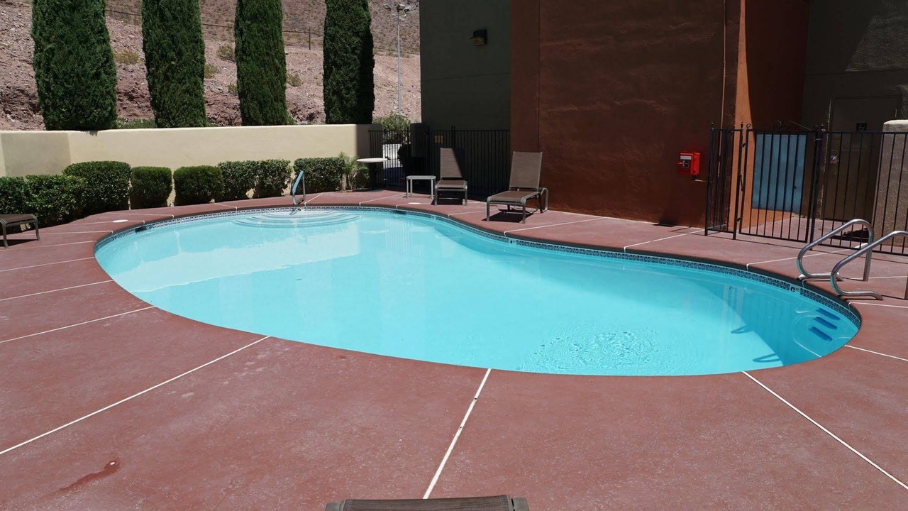 Photo of Outdoor in Mission Hills