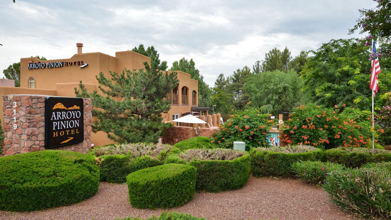 Photo of Buildings in West Sedona