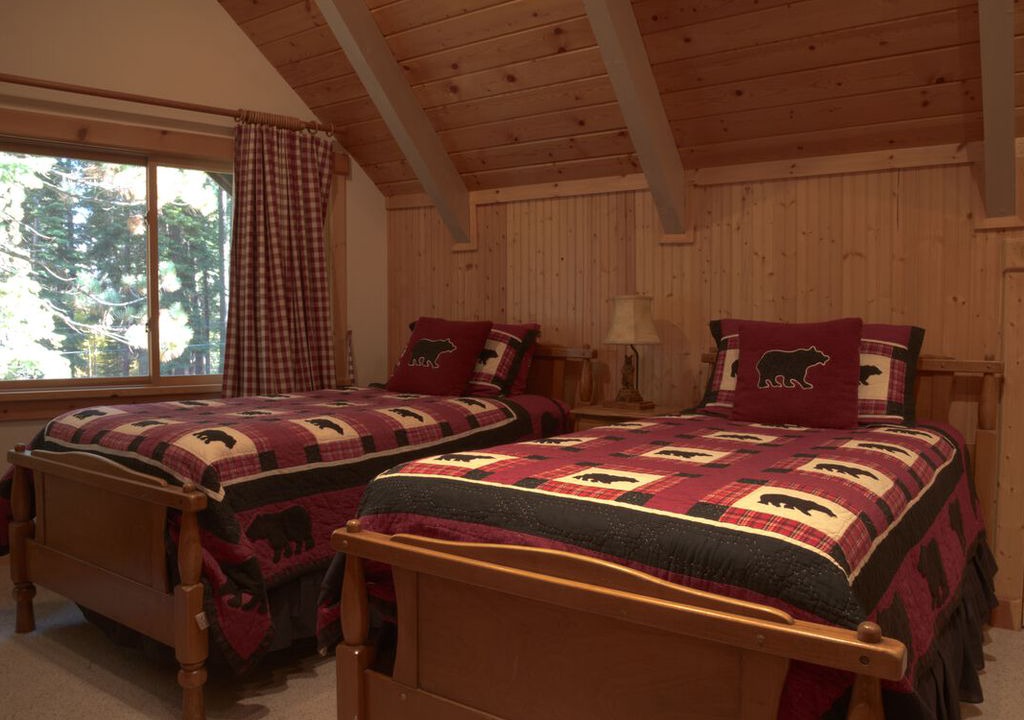 Photo of Bedroom in Tahoe Pines